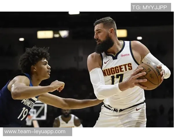 芬奇称贝兰热逐渐适应节奏战术与身体对抗发展势头良好 芬奇称贝兰热逐渐适应节奏战术与身体对抗发展势头良好