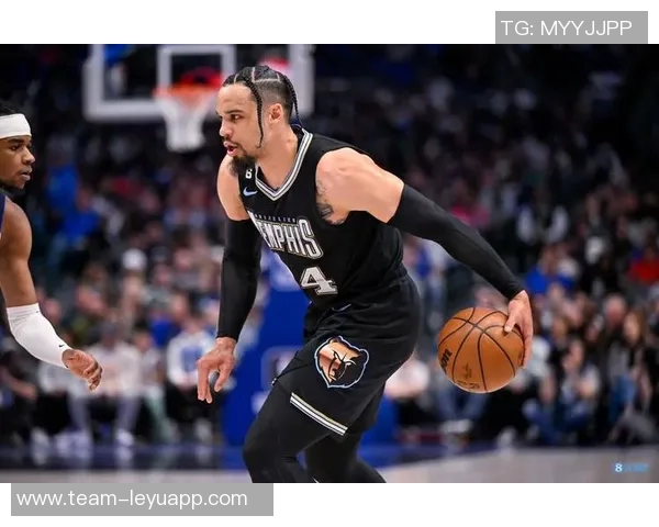 小里弗斯反击灰熊指责狄龙是毒瘤球队依旧问题重重态度不改见谁怼谁